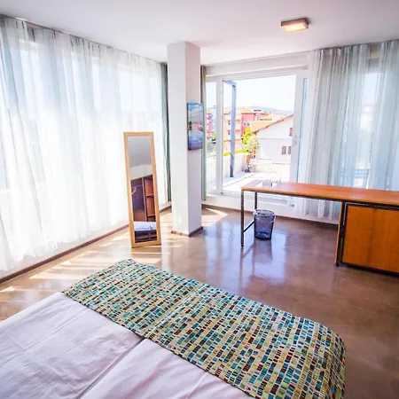 Apartment Vida *